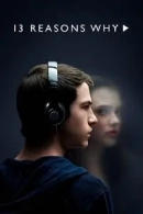 13 Reasons Why adlı Dizi için poster görseli