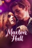 Maxton Hall – Die Welt Zwischen Uns adlı Dizi için poster görseli